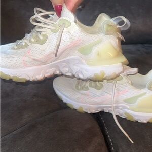 Women Nike running shoes